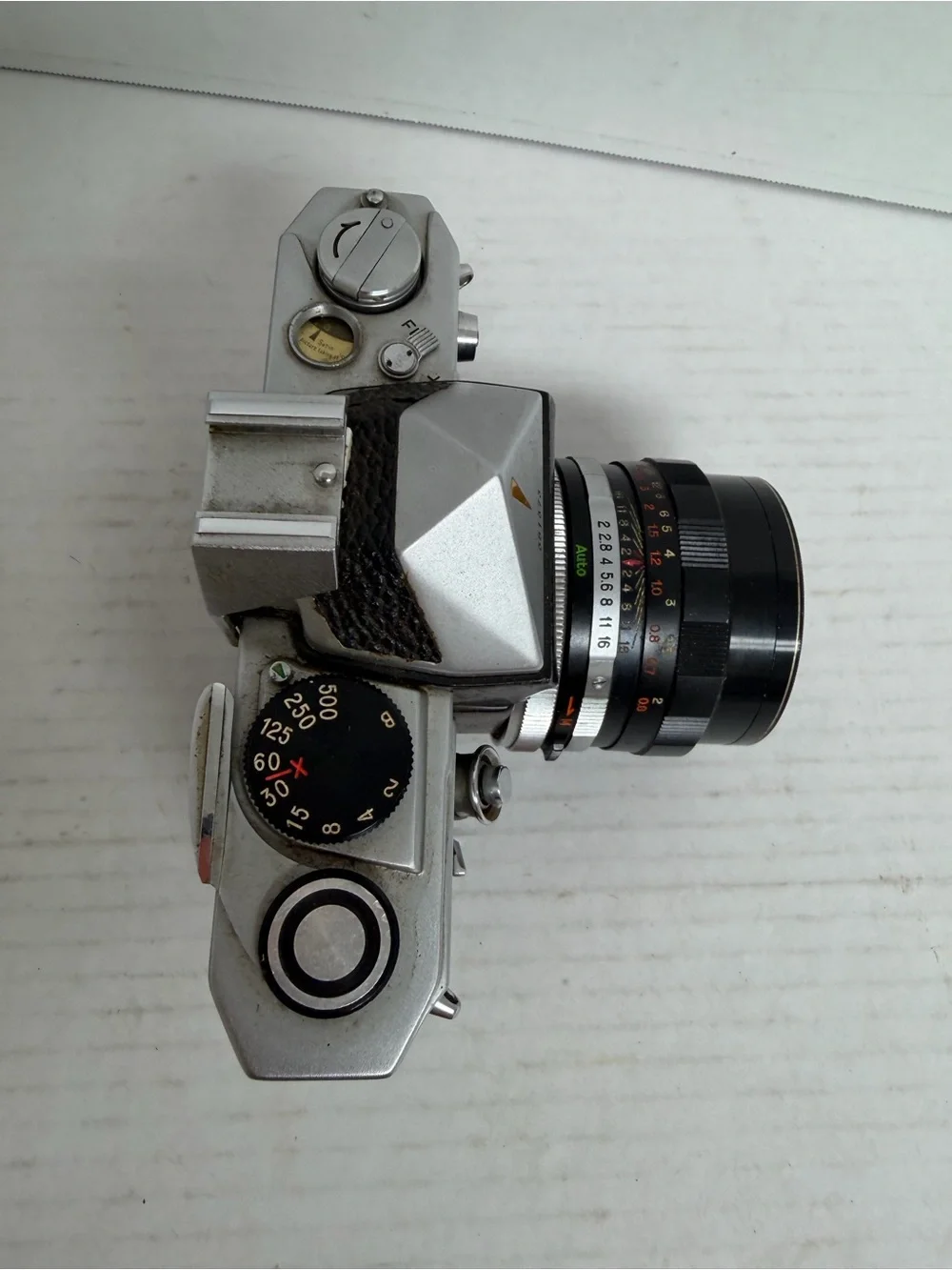 Vintage  Petri Flex V SLR Camera w/ Petri 55mm F2 Lens CC lens UNTESTED AS IS
